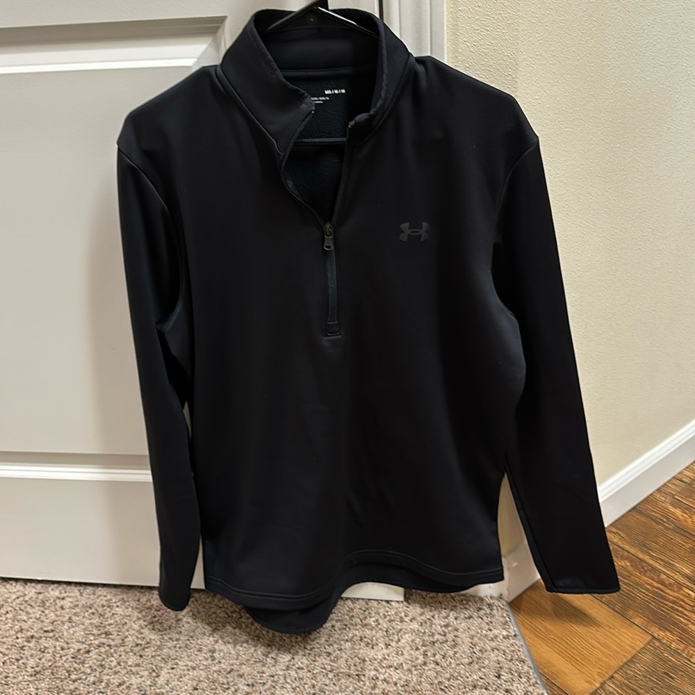 Men’s Medium fleece Under Armour 1/4 Zip